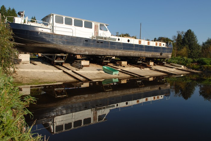 La Duchesse Anne, hors de l'eau pour restauration (Photo : Pontivy communauté)