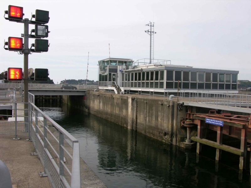 L'écluse du barrage de la Rance (Photo PJL)