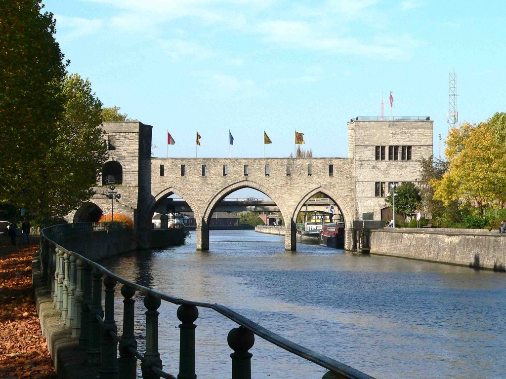 Le Pont des Trous sur l'Escaut à Tournai (Photo OTT)