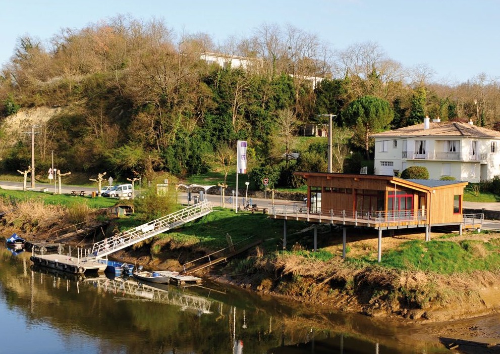 Halte de Branne - Office de tourisme et capitainerie (Photo CDC Brannais)