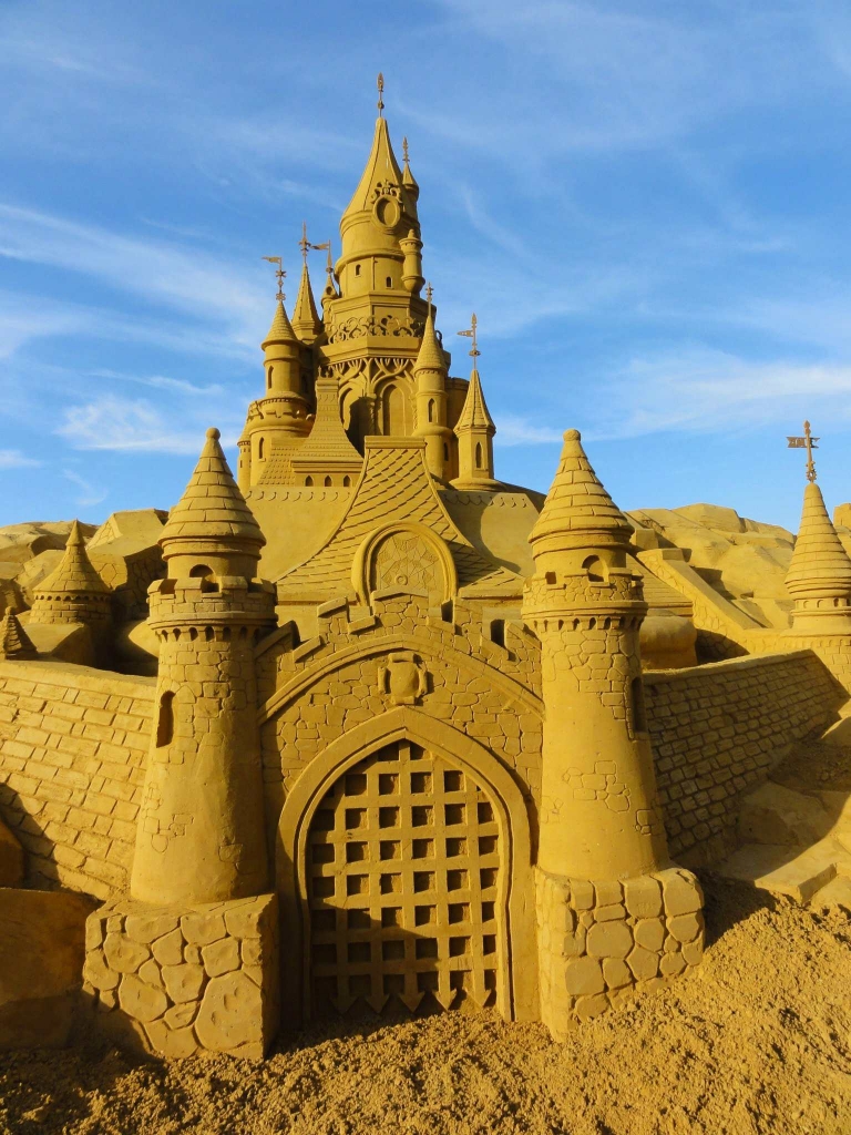 Château de sable (Photo Disneyland-Paris)