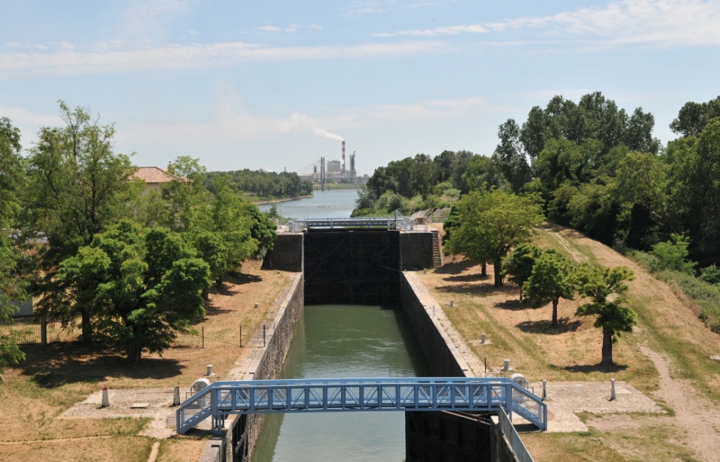 L'écluse de Beaucaire (Photo Mairie de Beaucaire)