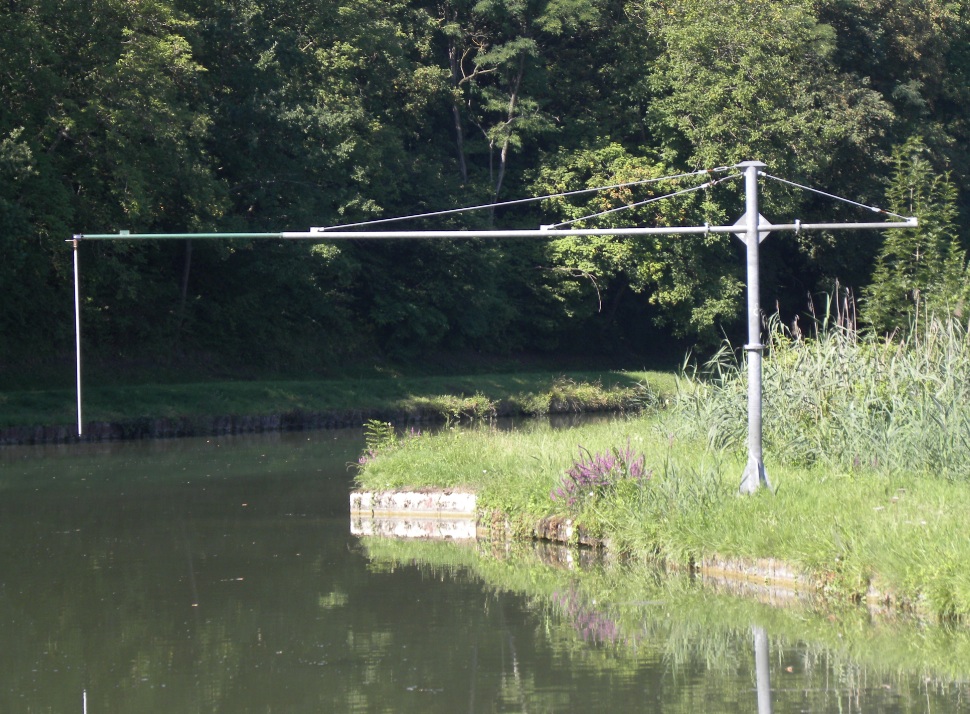 Perche de commande d'écluse (Photo PJL)