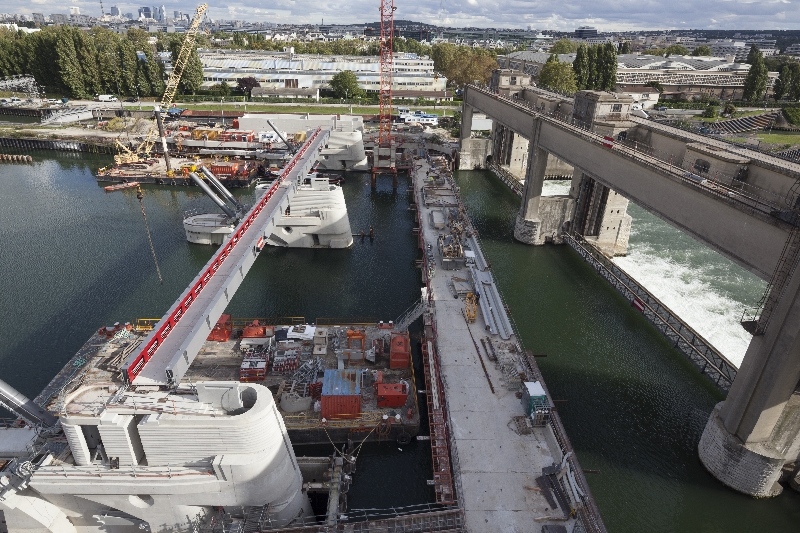 Reconstruction du barrage de Chatou (Philéas-Fotos)