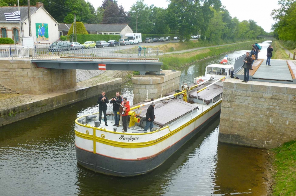 Inauguration du pont-tournant restauré à Redon (Photo Fondation du Patrimoine)