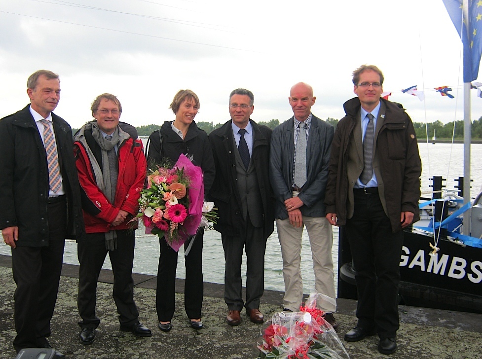 Inauguration du "Gambsheim" - de G à D : H-H Witte (GDWS), M.Papinutti (VNF), H.Chenet (VNF), G.Rouas (VNF), J-L Jérôme (PAS), R.Ponath (WSV) (Photo WSV)