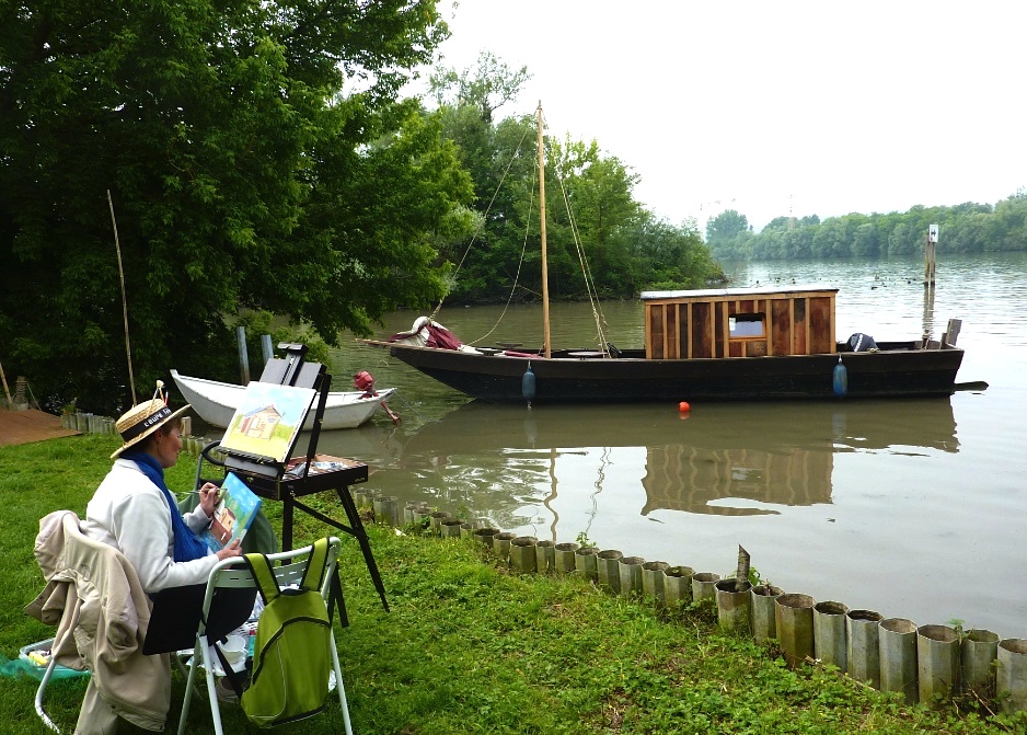 Le bateau-atelier de Vernon (Photo B.de Vautibault) 