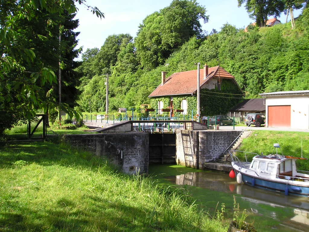 Écluse de Vouziers (Photo VNF)