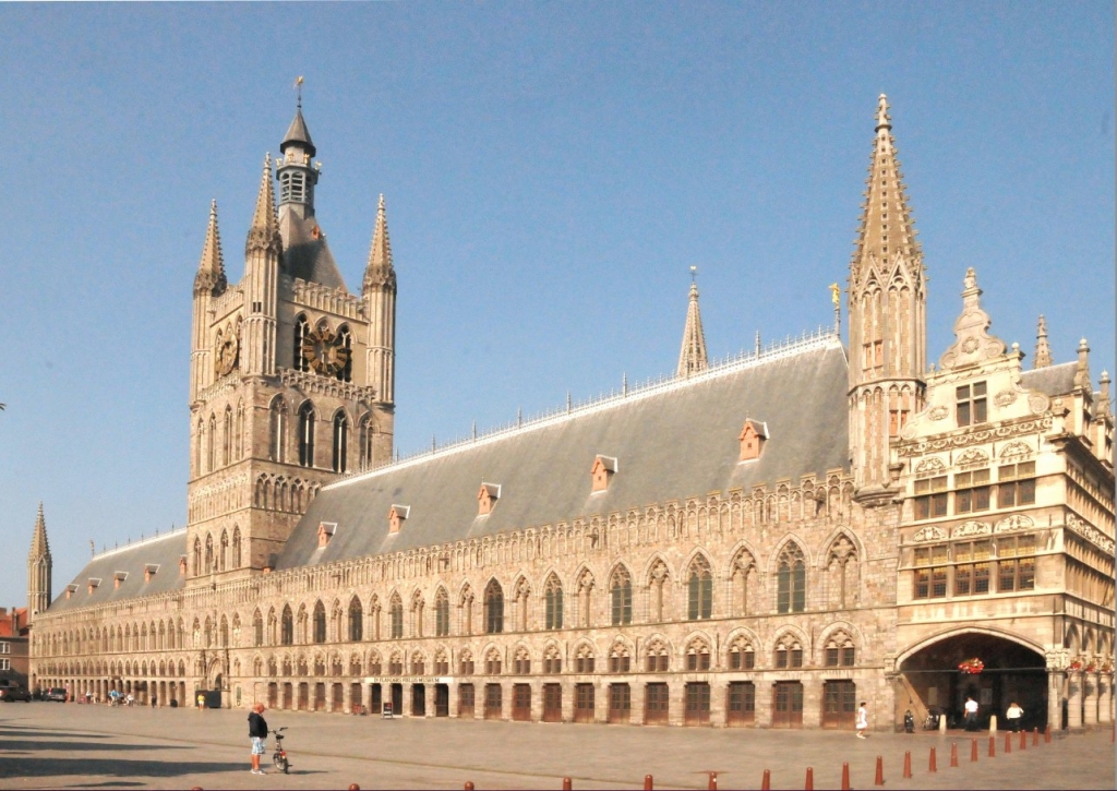 La Halle aux draps d'Ypres (Photo Yvan Gérondal)