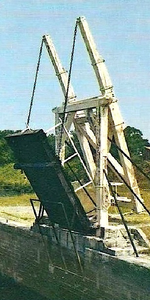 Pont-levis à flêche de Montcalde (Archives)