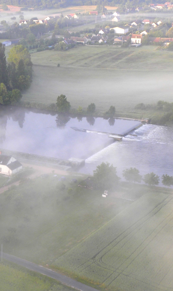 Le Cher en Montgolfière - Barrage de Bray (Photo PJL)