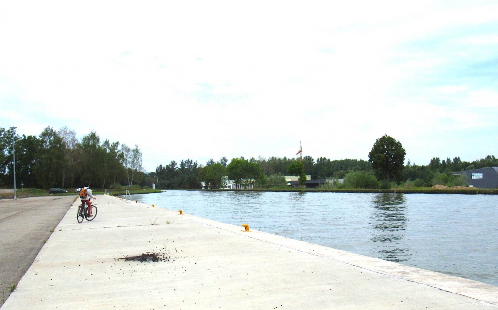 Quai déserté à Dettwiller en 2015 (Photo V.Brancotte)