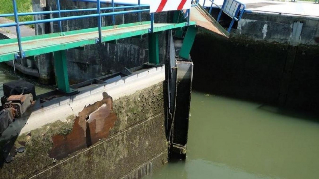 L'accident s'est produit au niveau de l'écluse du Pont Malin, à Bouchain (photo extraite du site de La Voix du Nord)