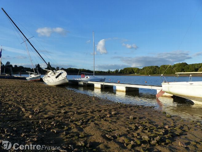 Le lac du Bourdon. Photo Véronique Sellès (Photo Véronique Sellès)