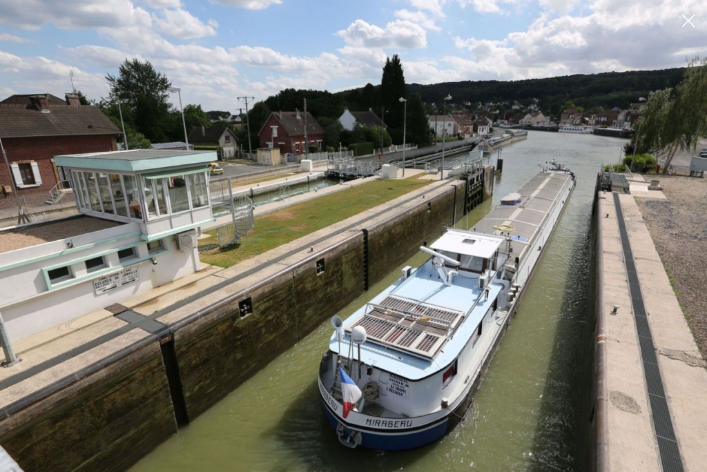 Illustration. Le canal du Nord comprend 19 écluses, 2 souterrains et 17 stations de pompage pour remonter l’eau du canal. (Photo LE PARISIEN/O.B.) => NDLR : la photo représente l'écluse de Janville, la n° 4 sur le canal latéral à l'Oise.