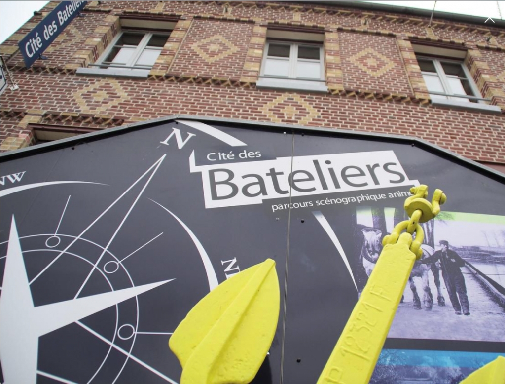 Longueil-Annel, mardi. La cité des Bateliers va quitter cette ancienne demeure de marinier devenue trop étroite. (Photo LP/Alexis Bisson)